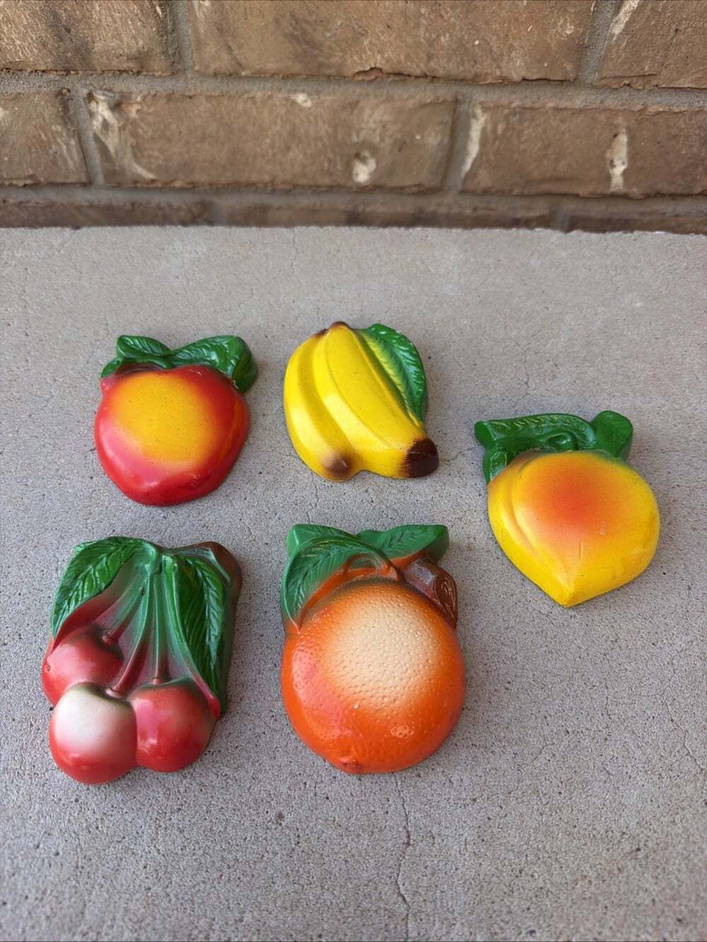 Vintage 1970’s Fruit Chalkware Hanging Wall Plaque Kitchen Decor Granny Kitchen